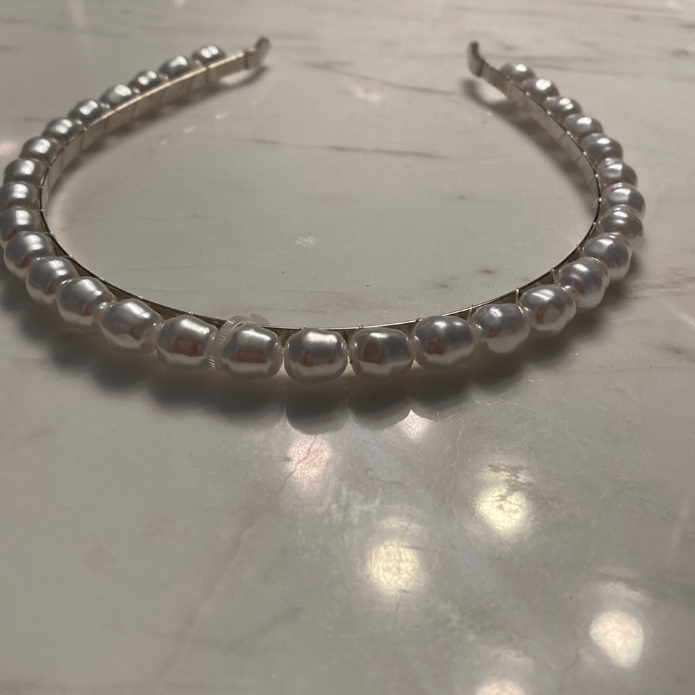 Forever 21 white Pearl Headband